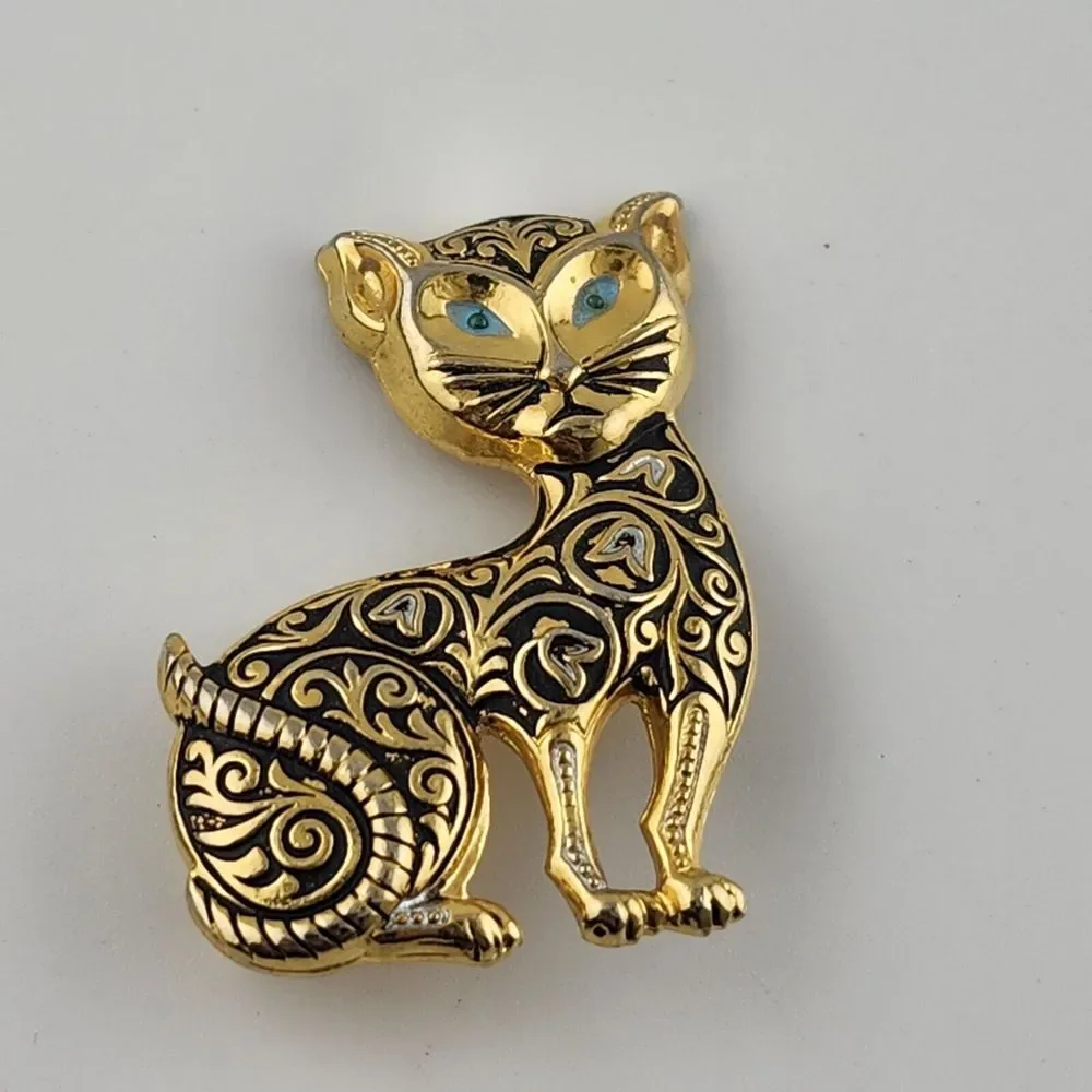 Vintage Spanish Damascene Cat Enamel Brooch